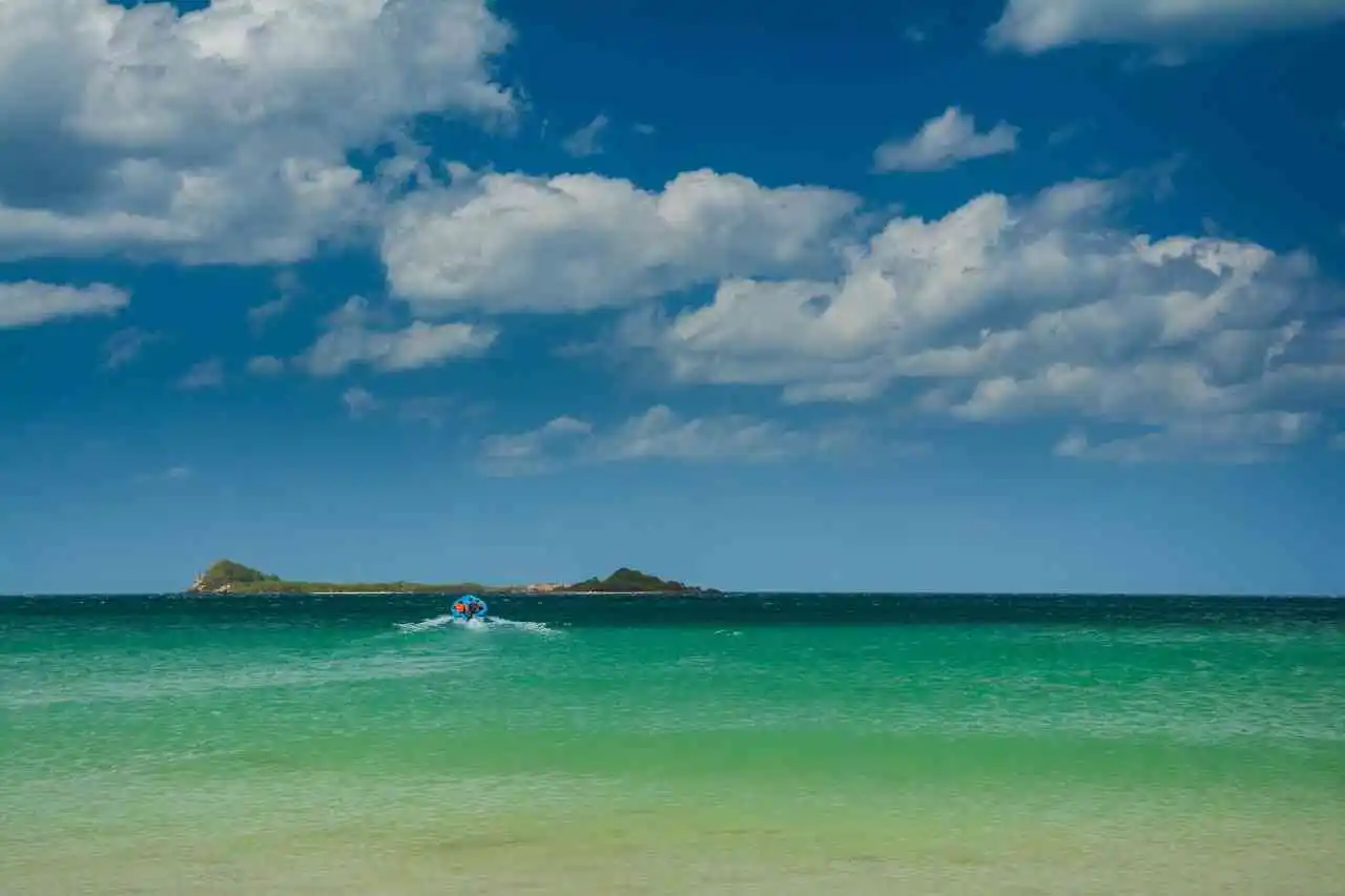 nilaveli-uppuveli-trincomalee-pigeon-island-east-coast-beach-sri-lanka