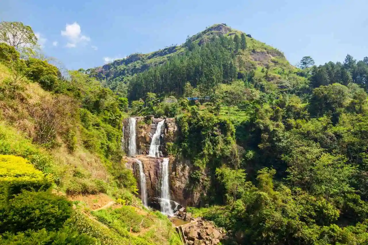 ramboda-falls-waterfall-sri-lanka