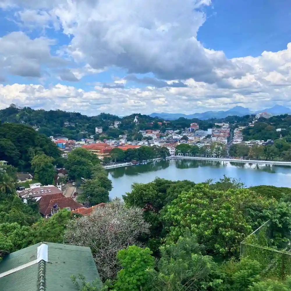 serendib-events-and-tours-management-sri-lanka-tour-operator-kandy-city-view-point