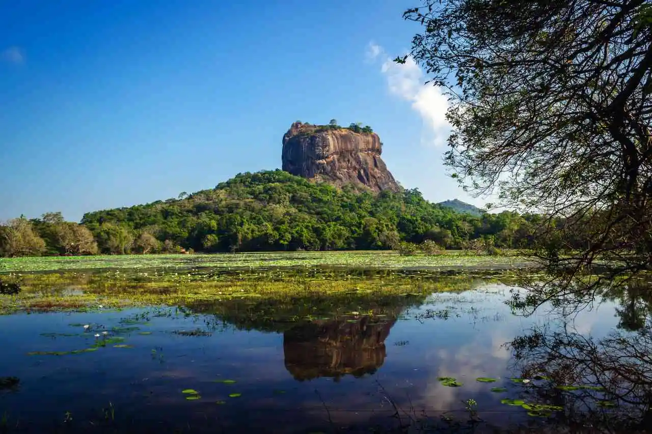 sigiriya-lake-view-sri-lanka