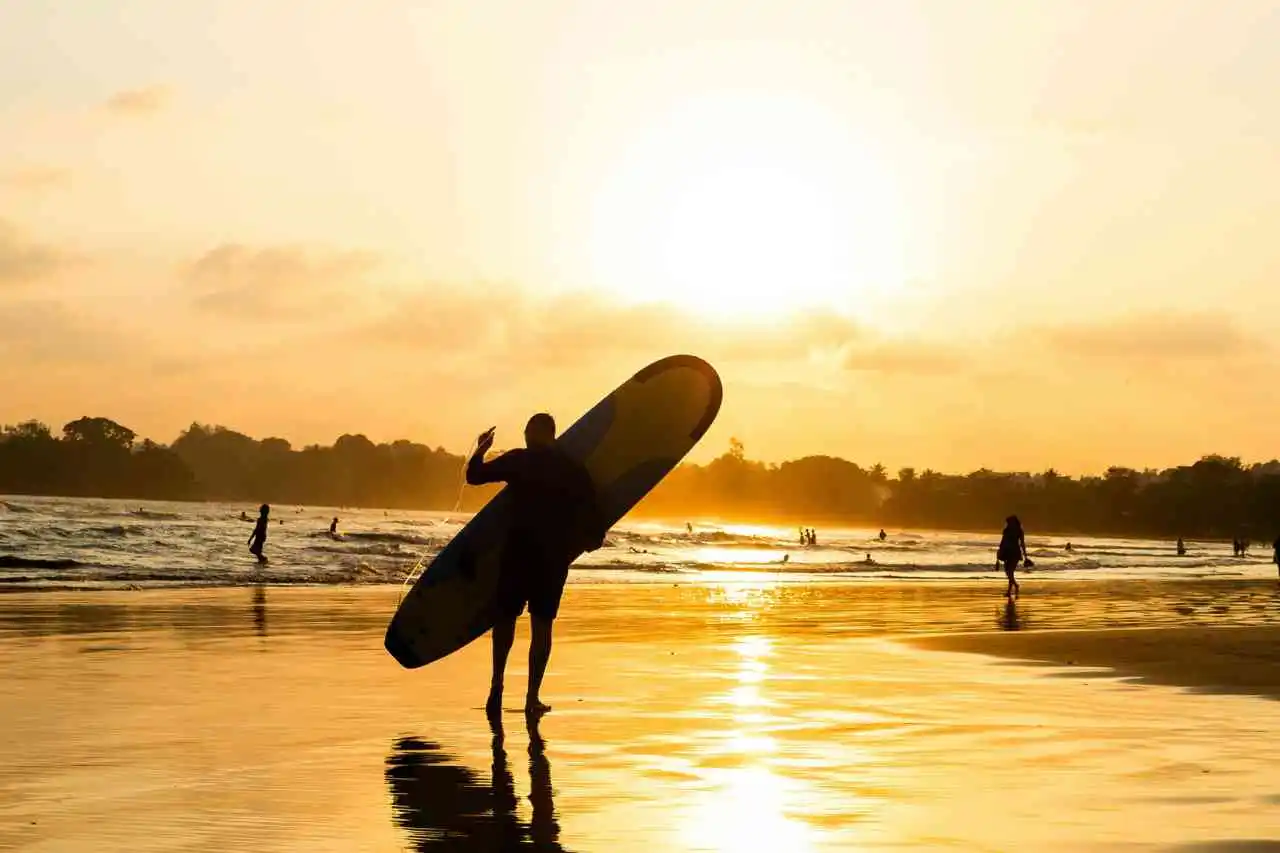weligama-sri-lanka-down-south-surfing